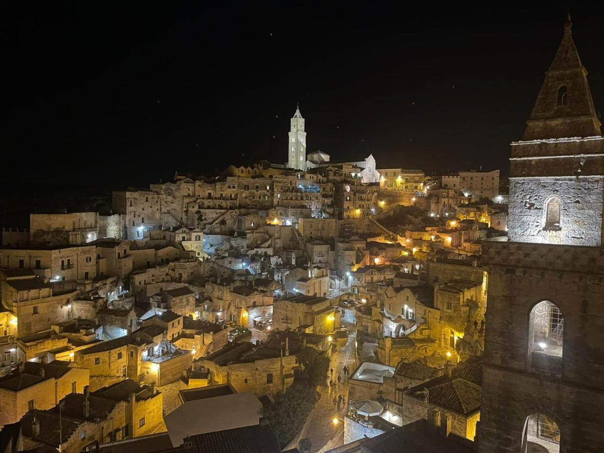 Palazzo Lombardi Cave & Suite Matera Exterior photo